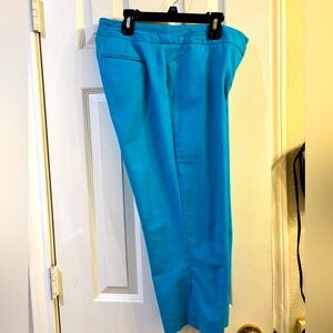 Ladies Rafaella brand turquoise capris